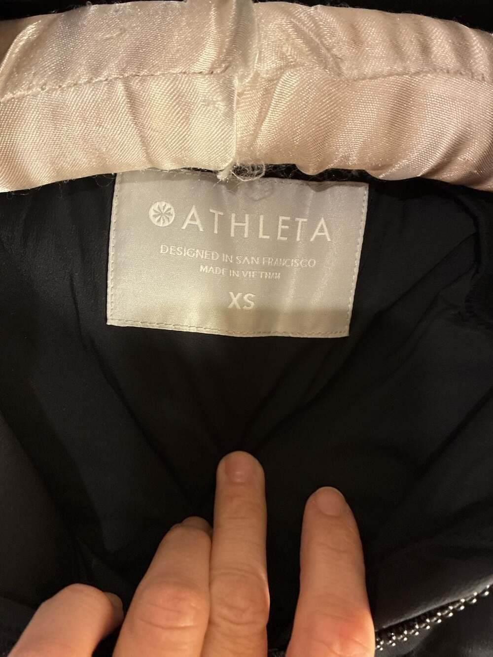 Athleta Women's XS Inlet Jacket Black Down Puffer Jacket